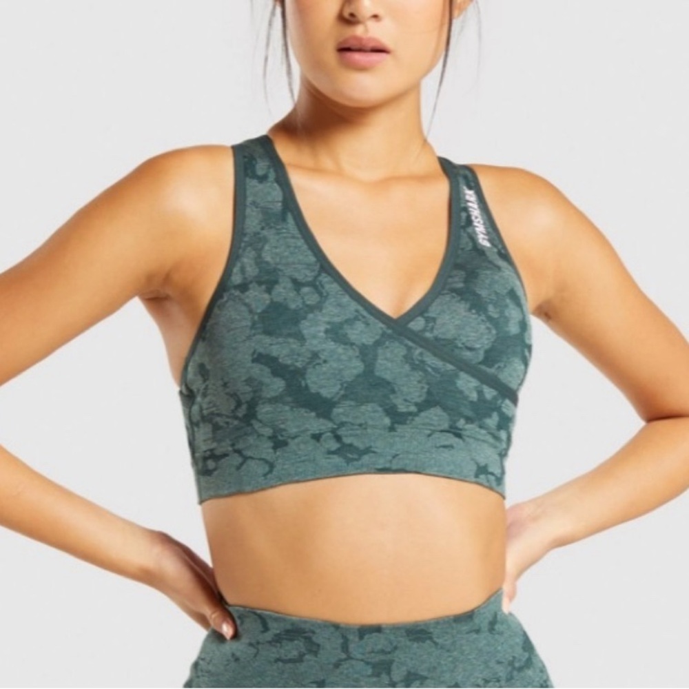 Camo Green Sports Bra GYMSHARK